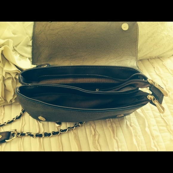 Robert Matthew Ava crossbody metallic bronze bag - Picture 2 of 4