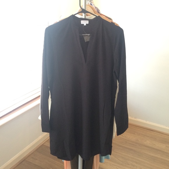 Black tunic dres