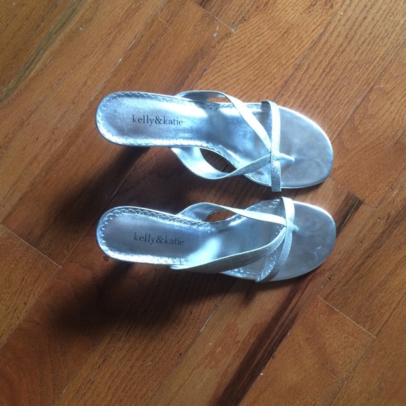 kelly and katie silver 8 1/2 heels