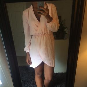 NWOT Blush Tulip Dress