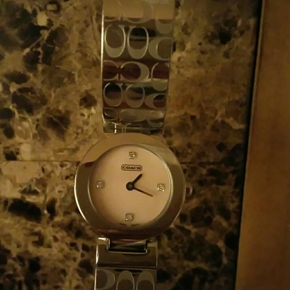 Coach watch - Picture 3 of 4