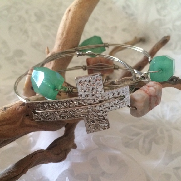 Handmade wire bangle stack - Picture 2 of 3