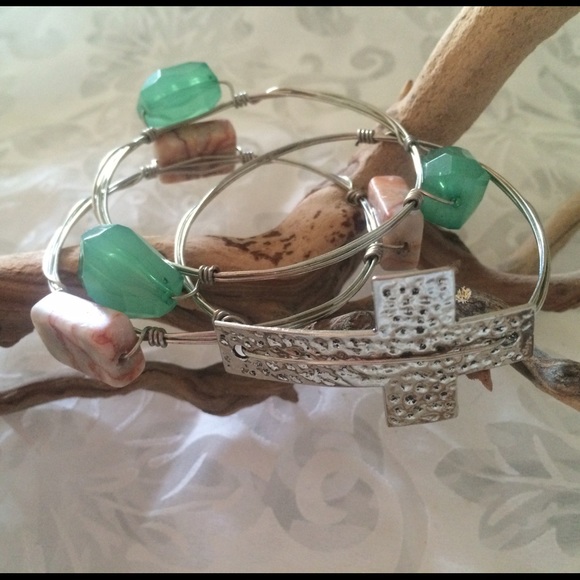 Handmade wire bangle stack - Picture 3 of 3