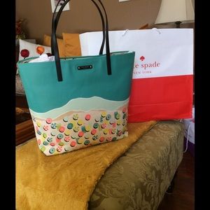 #001 Kate Spade Bon Shopper RESERVED