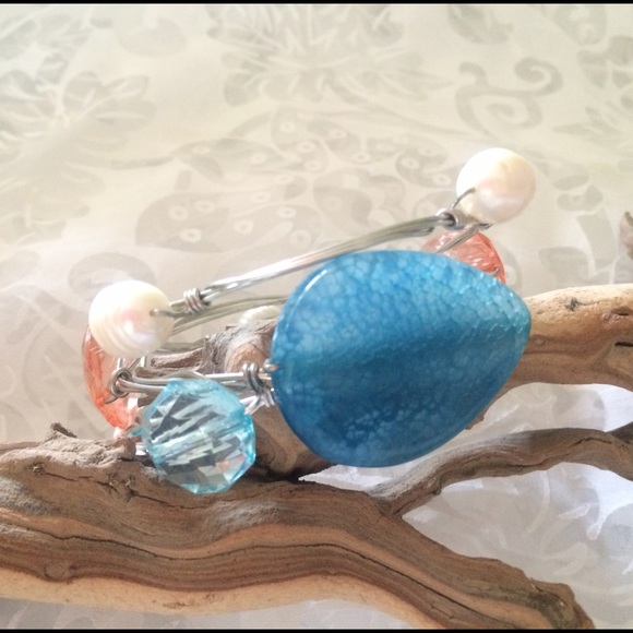Handmade wire bangle stack - Picture 2 of 3