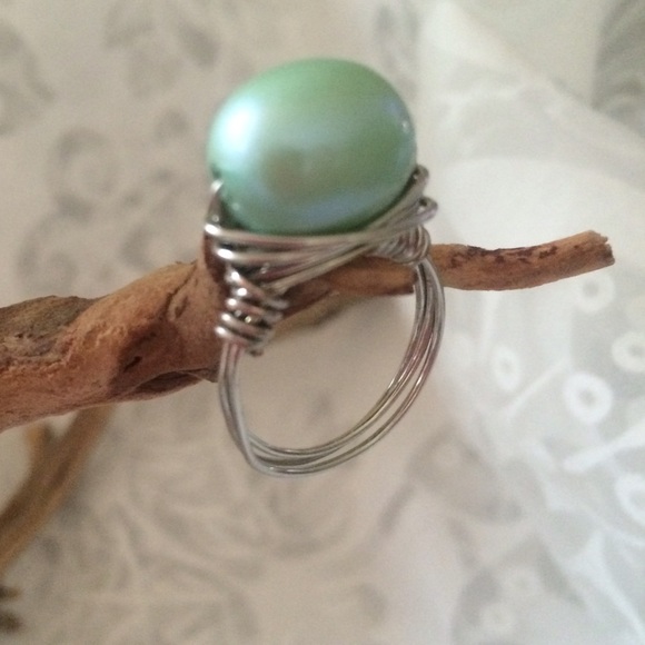 Handmade wire ring - Picture 2 of 2