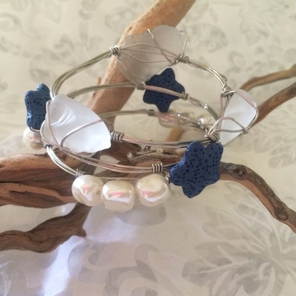 Handmade wire bangle stack - Picture 2 of 2