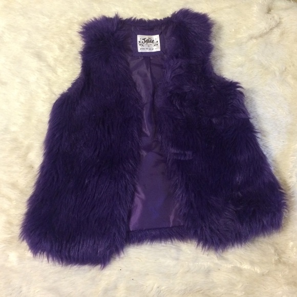 Purple vest with fur collar Clearance
