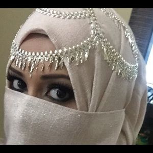 Meet your Posher, Meera