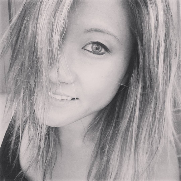 Meet your Posher, Jenny