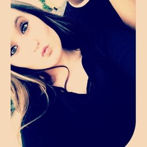 Meet your Posher, Kyla