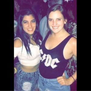 Meet your Posher, Olivia