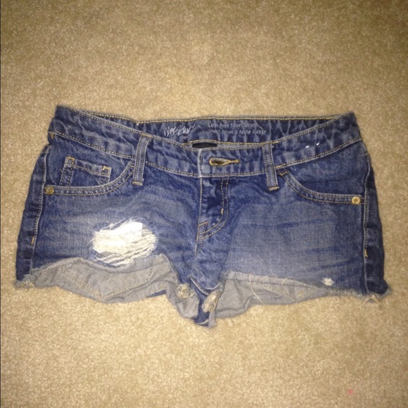 NWOT - TARGET SHORT SHORTS