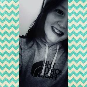 Meet your Posher, Molly