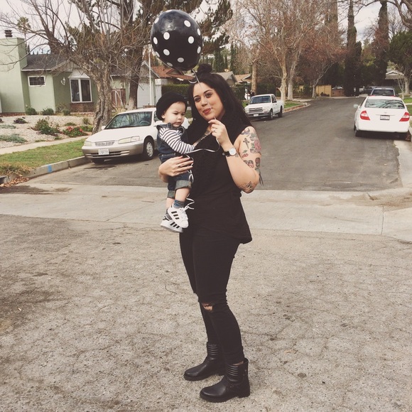 Meet your Posher, Skye - Picture 3 of 4