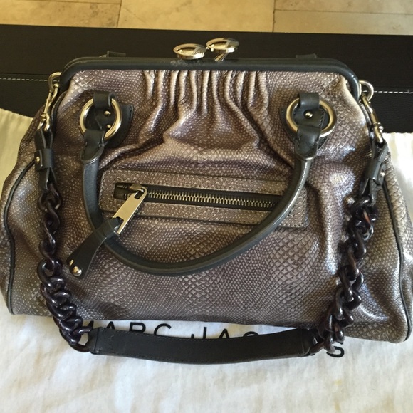 Handbag - Picture 2 of 4