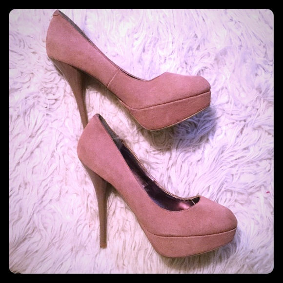 Steve Madden Shoes - Steve Madden platform heels