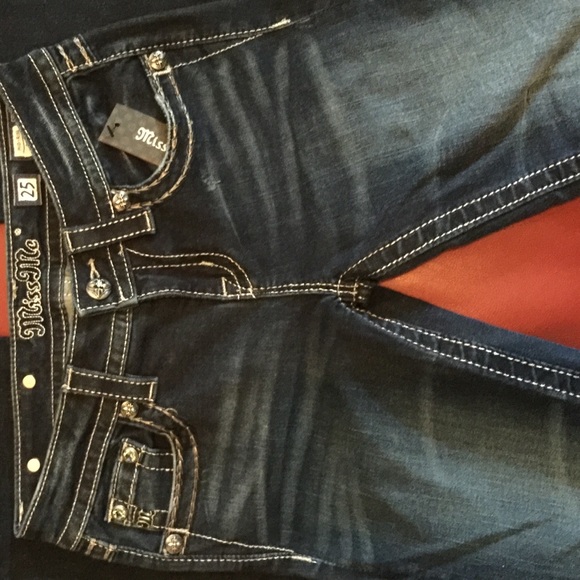Miss Me dark blue bootcut jeans w darker designs - Picture 3 of 4