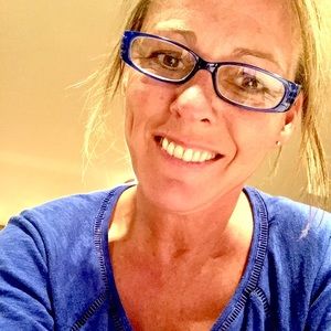 Meet your Posher, Monica