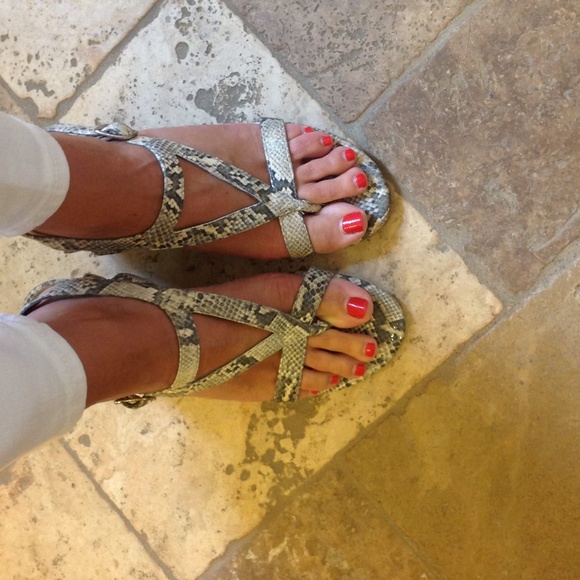 MOSSIMO FAUX SNAKESKIN WEDGES