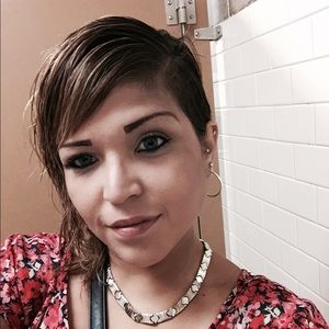 Meet your Posher, Denise