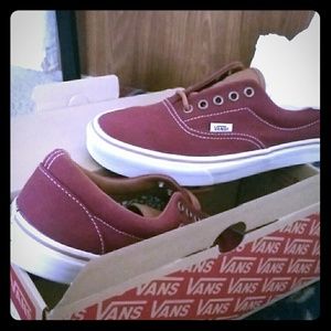 Maroon and white Vans(EXCELLENT CONDITION)