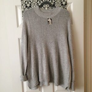 Urban Outfitter | NEW Oversized Grey Sweater