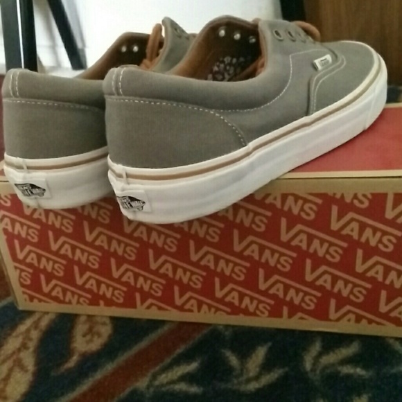 Grey and White Vans(GREAT CONDITION) - Picture 3 of 4