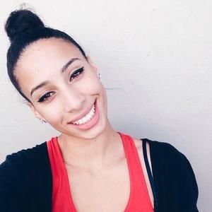 Meet your Posher, Sienna