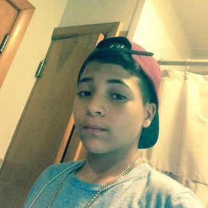 Meet your Posher, Devin