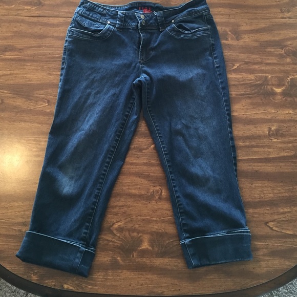 Capri Blue Jean pants!