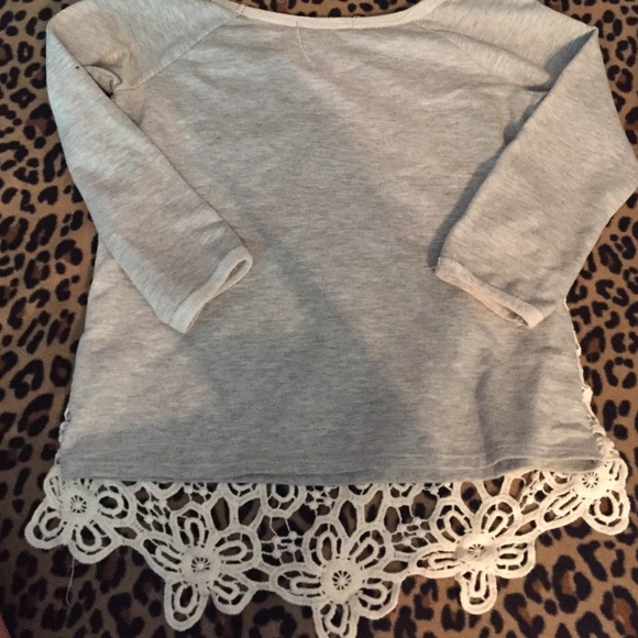 lace top - Picture 2 of 2