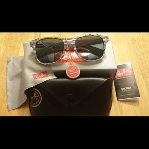 Ray Ban wooden wayfarer sunglasses
