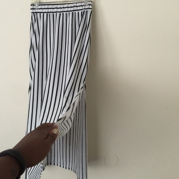 Stripes maxi skirt with side slits - Picture 2 of 2