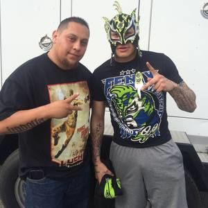 Meet your Posher, Leo