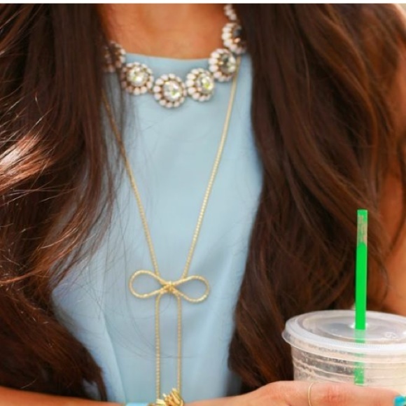 🎀Dainty bow necklace 🎀 - Picture 2 of 4