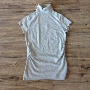 Ann Taylor sleeveless cashmere top