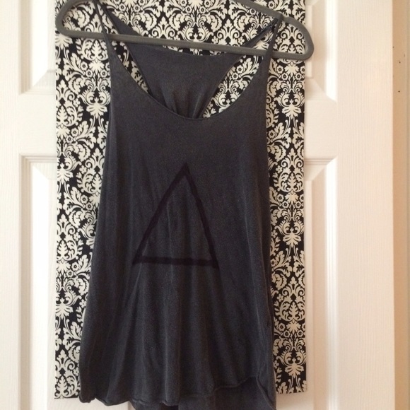 Brandy Melville | Racerback Triangle Tank