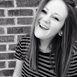 Meet your Posher, Hailey