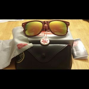 Ray Ban wayfarer like wooden polorized sunglasses