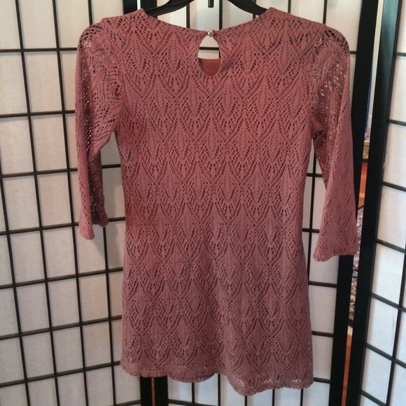 Adorable dress - Picture 2 of 2