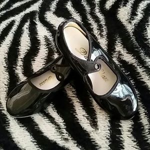 Tap shoes young girls size 9