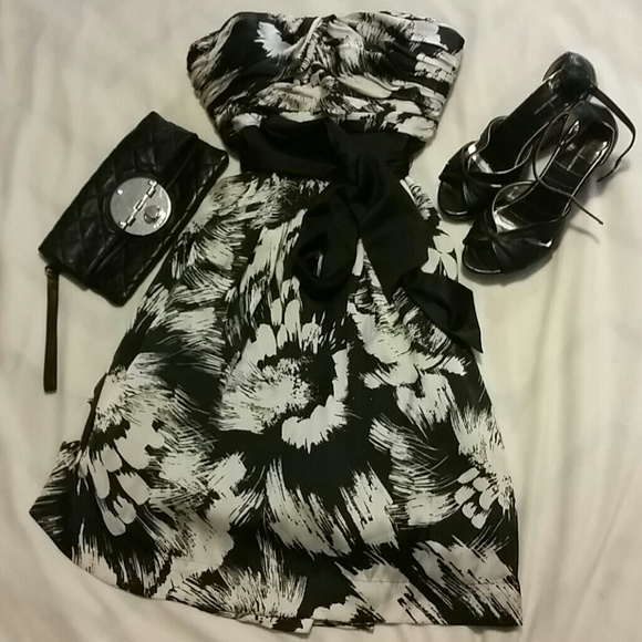 Max and Cleo tube dress