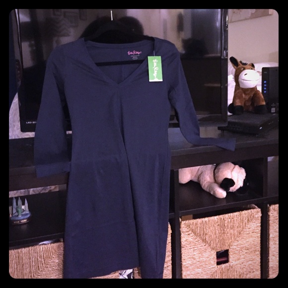 Brand new Lilly Pulitzer Juliet cotton navy dress.