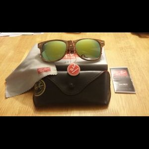 Ray Ban wayfarer like wooden sunglasses