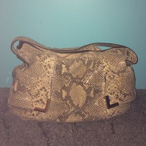 Medium size handbag