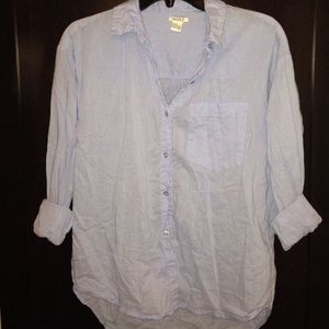 Forever 21 Light blue button up collared shirt