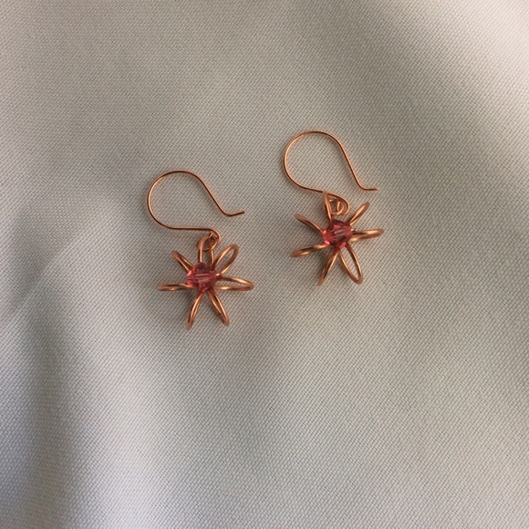 GIFTED ❤️ Copper Flowers and Crystal Earrings - Picture 2 of 3