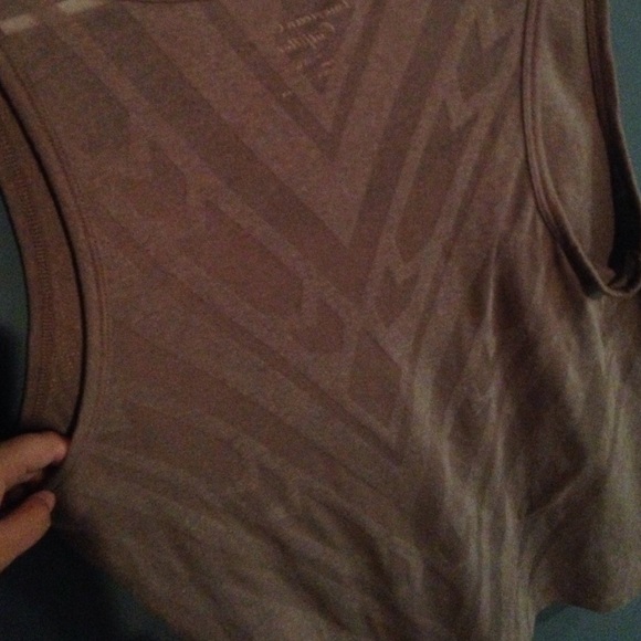 Tank - Picture 3 of 3