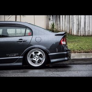 Meet your Posher, Johnny